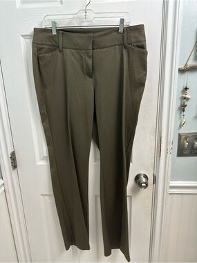 Caslon Women’s Olive Green Straight-Leg Dress Pants-NWOT